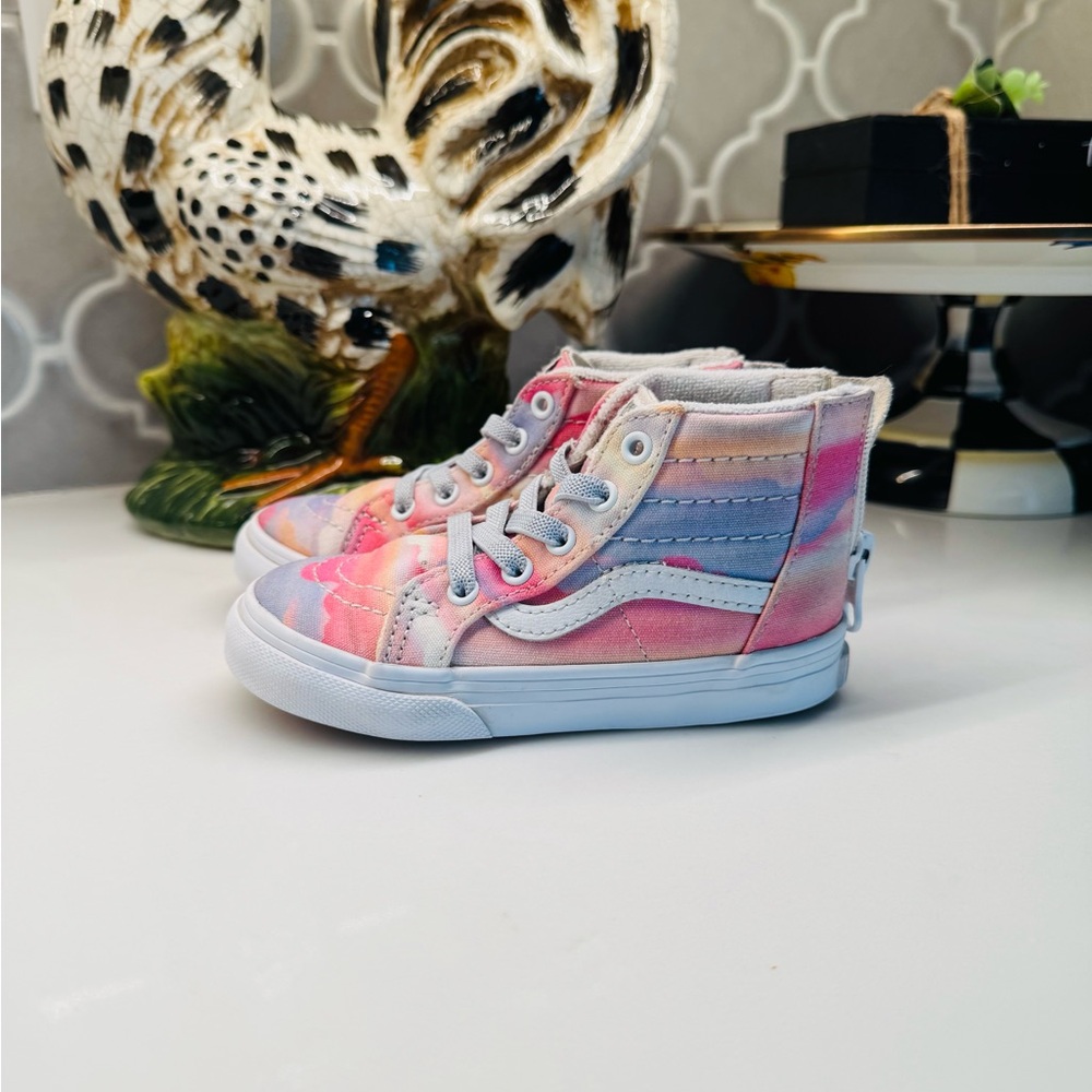 Girls pink Vans Kids High-Top Sneakers